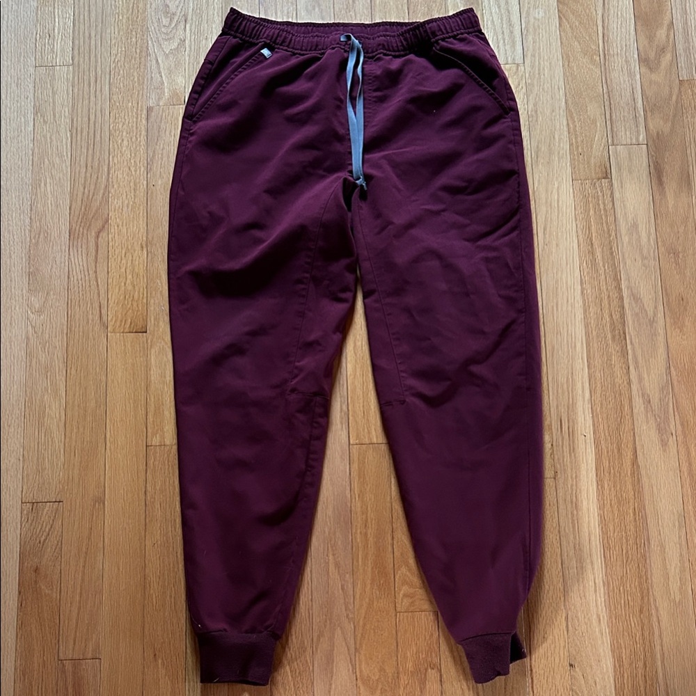 Figs Men's Maroon Jogger Pants